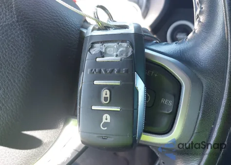 2022 Ram 1500 Big Horn 4X2 5'7 Box из США, поврежденный, VIN 1C6RREFM8NN408221